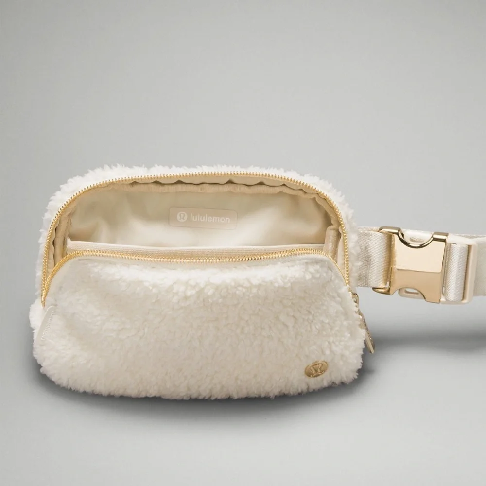 Lululemon Everywhere Fleece Belt Bag with Gold Hardware